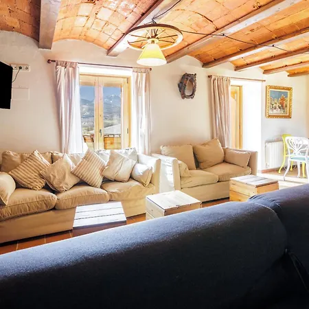 Chalet Masia D'en Cot